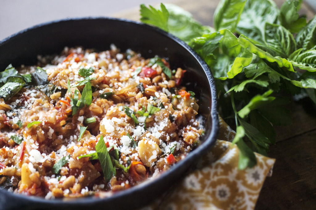 Farro Risotto with Tomatoes and Fresh Herbs - The Two Bananas
